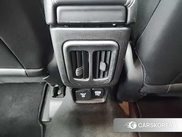 Jeep Compass 2nd Generation 2019 Белый из Кореи, фото 4