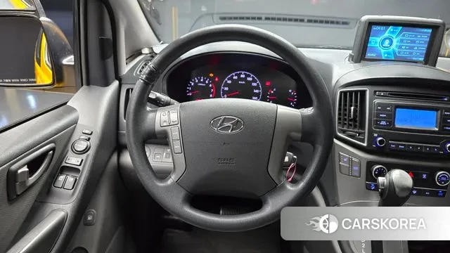 Hyundai The New Grand Starex 2018 Желтый из Кореи, фото 4