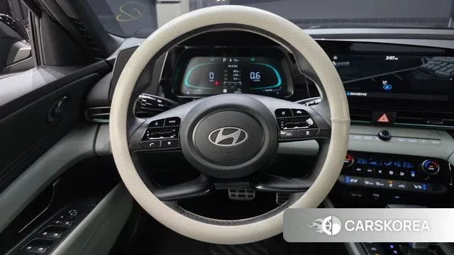 Hyundai The New Avante (CN7) 2024 Черный из Кореи, фото 4