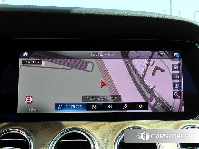 Mercedes-Benz E-Class W213 2021 Белый из Кореи, фото 4