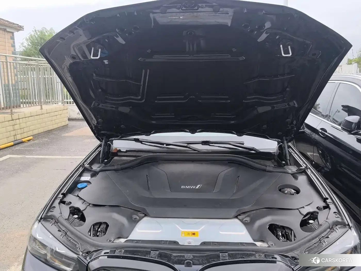 BMW iX3 2023 Черный из Китая, фото 4