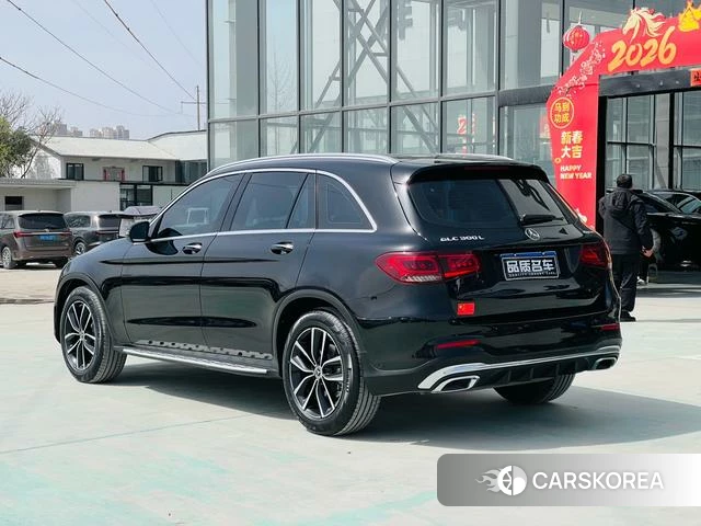 Mercedes-Benz GLC 2021 Черный из Китая, фото 4