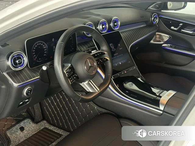 Mercedes-Benz Class C 2024 Белый из Китая, фото 4