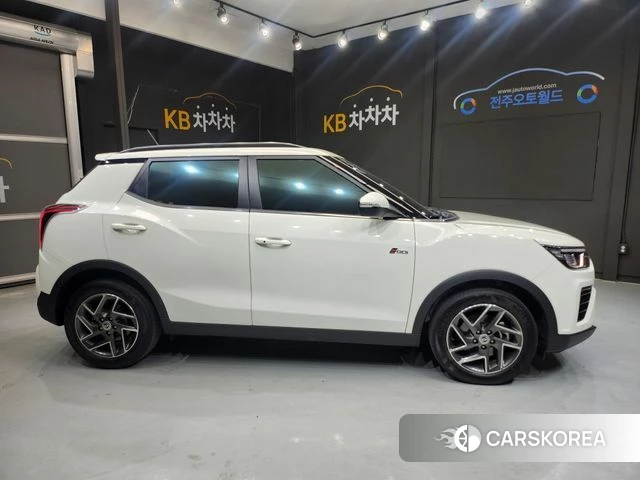 Ssangyong Berry New Tivoli 2023 Жемчужный цвет из Кореи, фото 4