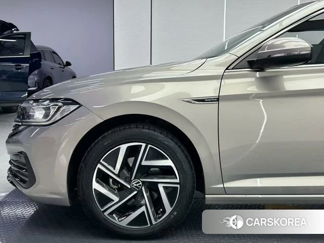 Volkswagen Sagitar 2022 Серебристо-серый из Китая, фото 4