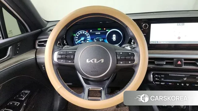 Kia K5 Hybrid 3rd Generation 2023 Белый из Кореи, фото 4