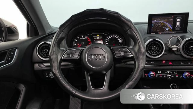 Audi New A3 2018 Черный из Кореи, фото 4
