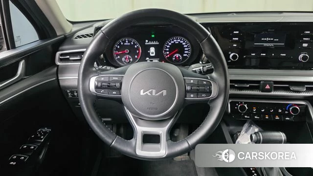 Kia K5 3rd generation 2023 Черный из Кореи, фото 4