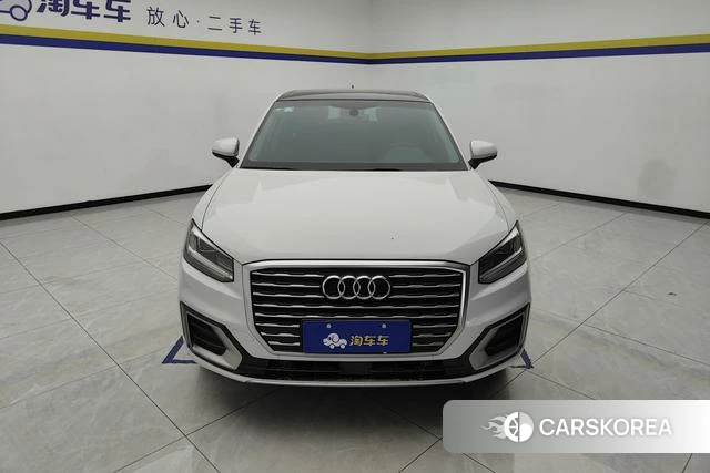 Audi Q2L 2019 Белый из Китая, фото 4