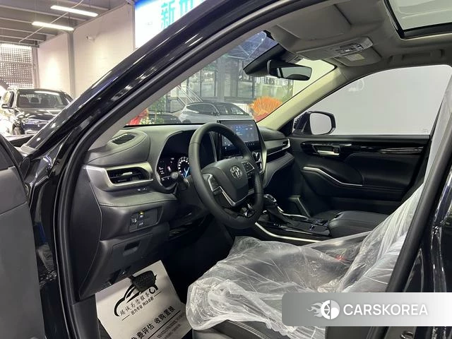 Toyota Highlander 2021 Черный из Китая, фото 4