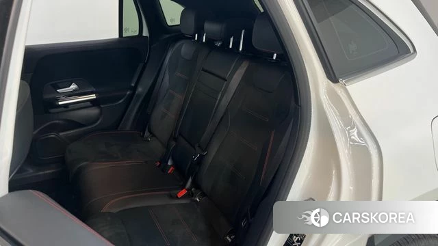 Mercedes-Benz GLA - Class H247 2022 Белый из Кореи, фото 4