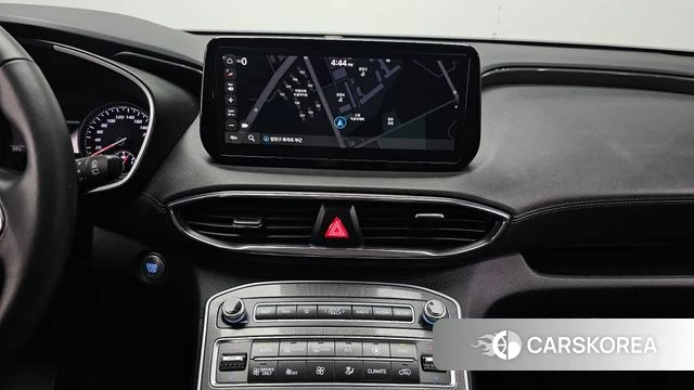 Hyundai The New Santa Fe 2022 Белый из Кореи, фото 4
