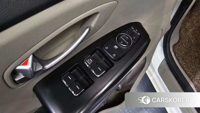 Kia The New Carnival 2018 Белый из Кореи, фото 4