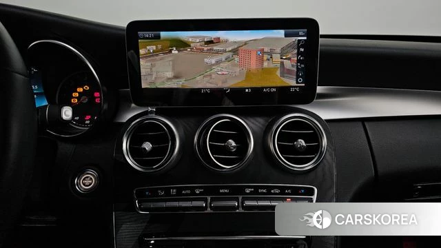 Mercedes-Benz C-Class W205 2018 Белый из Кореи, фото 4