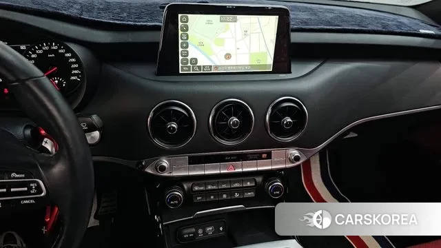 Kia Stinger id 3479606 из Кореи 4