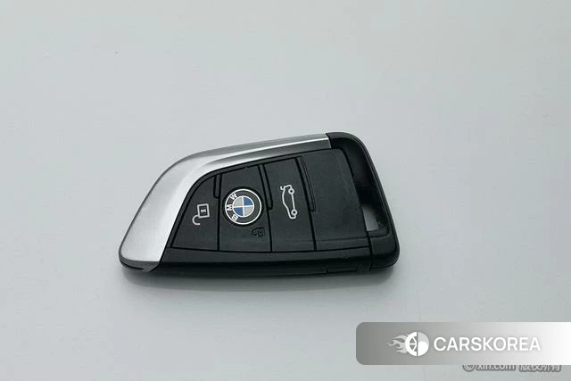 BMW 1 series 2019 Белый из Китая, фото 4