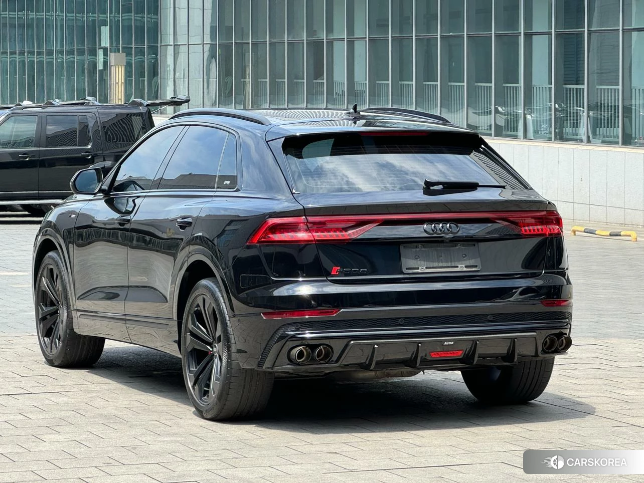 Audi Q8 2020 Черный из Китая, фото 4