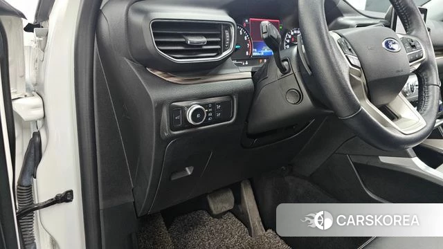 Ford Explorer 6th Generation 2020 Белый из Кореи, фото 4