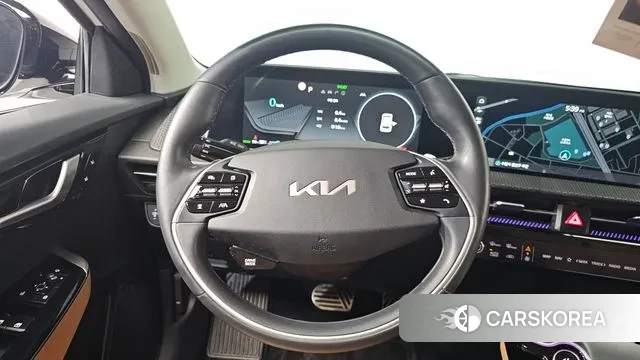 Kia EV6 2022 Белый из Кореи, фото 4