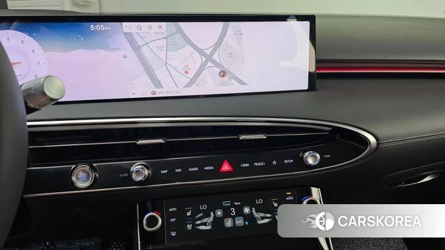Genesis GV70 2025 Белый из Кореи, фото 4
