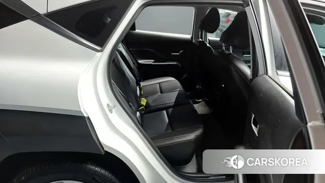 Hyundai Kona (SX2) 2024 Белый из Кореи, фото 4