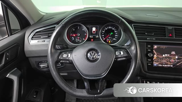 Volkswagen Tiguan second Generation 2020 Серый из Кореи, фото 4