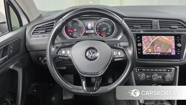 Volkswagen Tiguan second Generation 2020 Белый из Кореи, фото 4