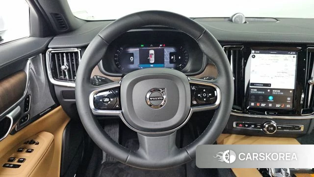 Volvo S90 2023 Белый из Кореи, фото 4
