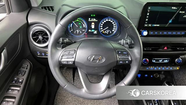 Hyundai The New Kona Hybrid 2023 Серебристо-серый из Кореи, фото 4