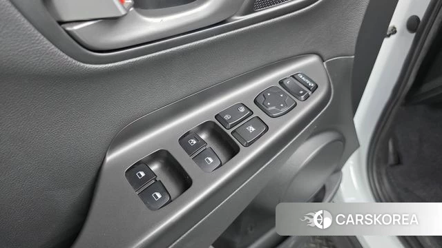 Hyundai Kona 2018 Белый из Кореи, фото 4