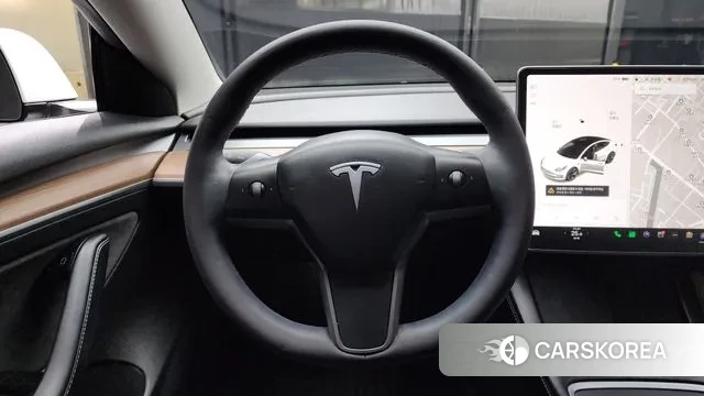 Tesla Model 3 2022 Белый из Кореи, фото 4