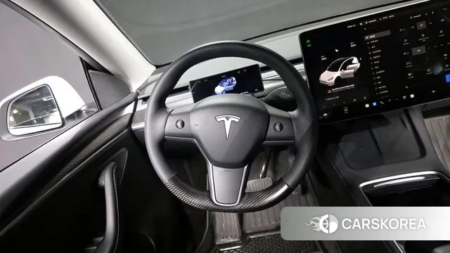 Tesla Model Y 2023 Белый из Кореи, фото 4
