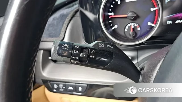 Kia Carnival 4th generation 2021 Белый из Кореи, фото 4