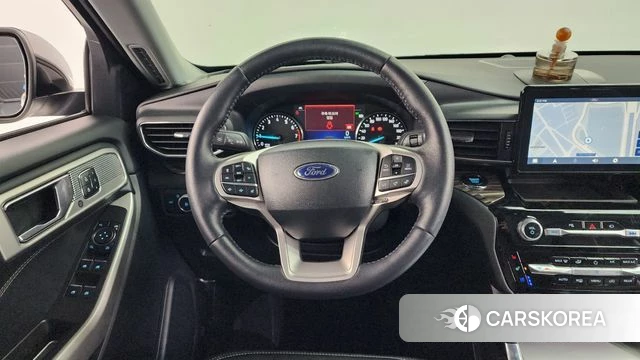 Ford Explorer 6th Generation 2023 Белый из Кореи, фото 4