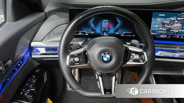 BMW 7 Series (G70) 2023 Черный из Кореи, фото 4