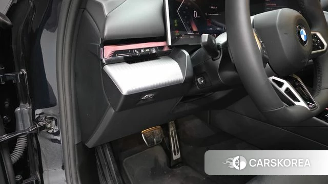 BMW 5 Series (G60) 2026 Черный из Кореи, фото 4