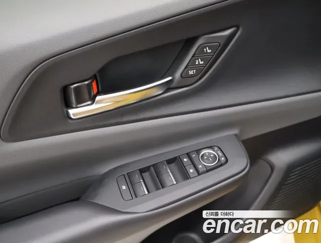 Toyota Prius 5th Generation 2024 Желтый из Кореи, фото 4