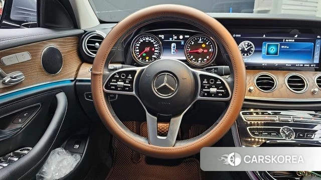 Mercedes-Benz E-Class W213 2019 Серый из Кореи, фото 4
