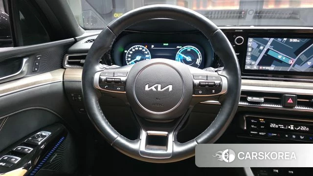 Kia K5 Hybrid 3rd Generation 2023 Черный из Кореи, фото 4
