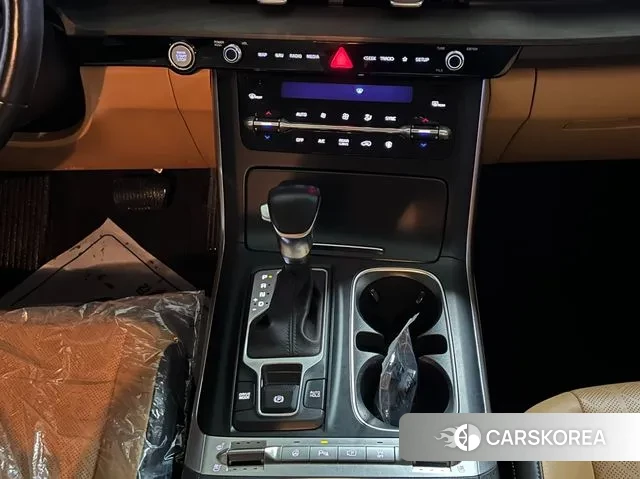 Kia Carnival 4th generation 2022 Белый из Кореи, фото 4