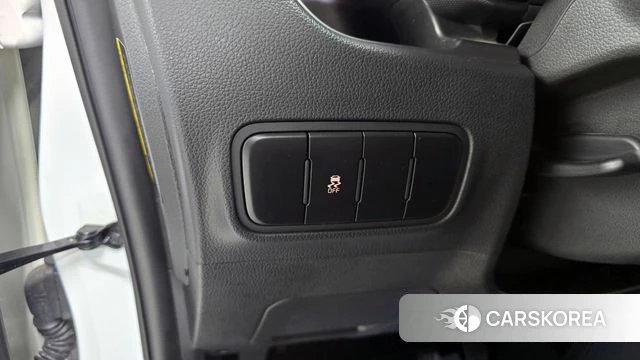 Kia The New Kia Ray 2023 Белый из Кореи, фото 4