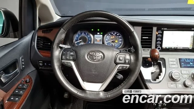 Toyota Sienna 2018 Серый из Кореи, фото 4