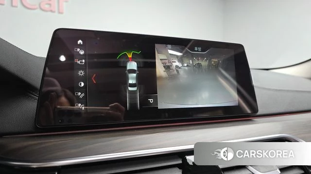 BMW 5 Series (G30) 2018 Серебристо-серый из Кореи, фото 4