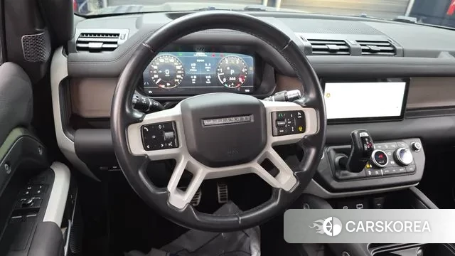 Land Rover Defender (L663) 2022 Темно-зеленый из Кореи, фото 4
