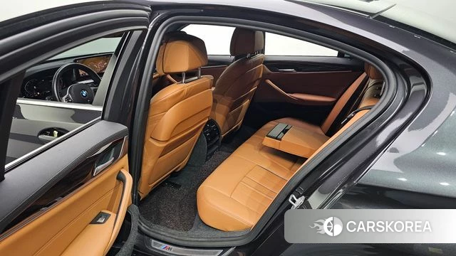 BMW 5 Series (G30) 2021 Серый из Кореи, фото 4