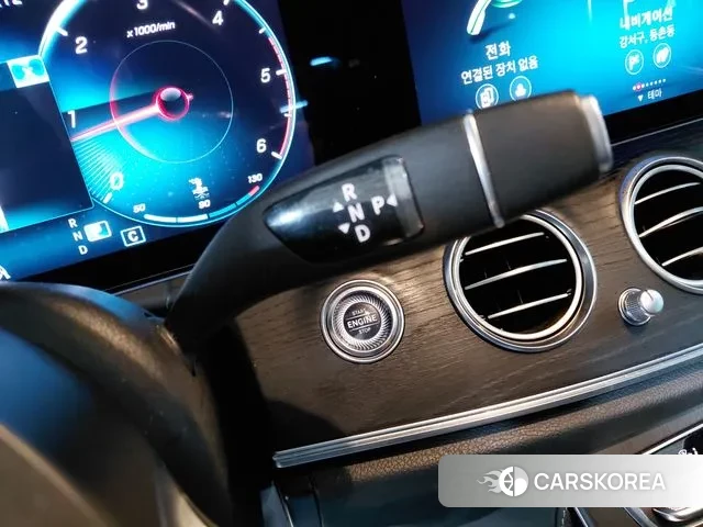 Mercedes-Benz E-Class W213 2021 Белый из Кореи, фото 4