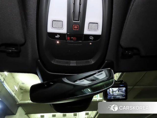 Volvo V90 Cross-Country 2024 Черный из Кореи, фото 4