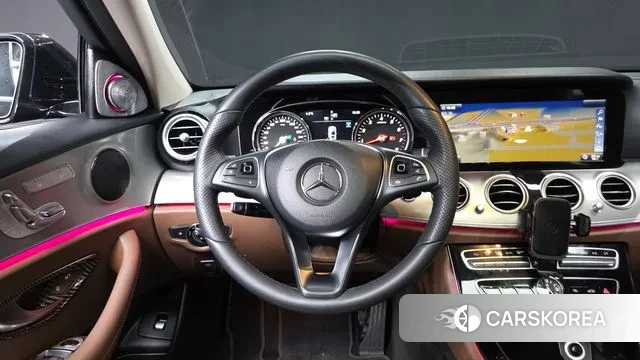 Mercedes-Benz E-Class W213 2018 Черный из Кореи, фото 4