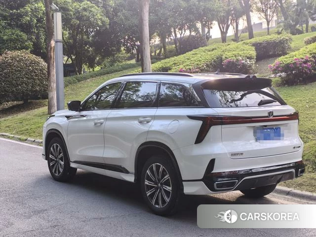 Chang'an CS75 PLUS 2024 Белый из Китая, фото 4