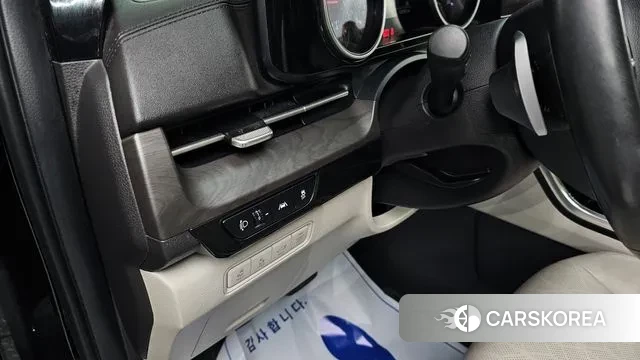 Kia Carnival 4th generation 2021 Черный из Кореи, фото 4